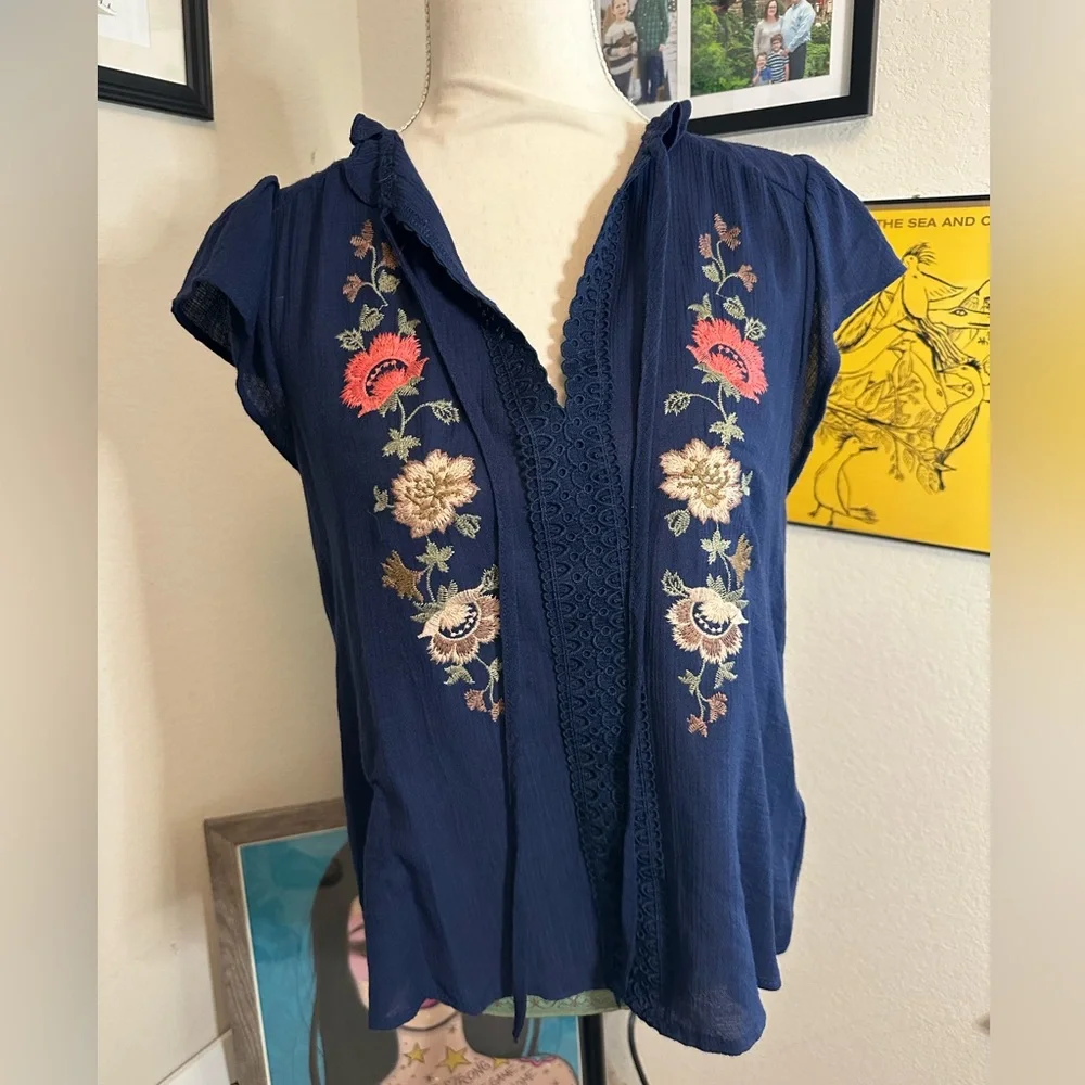 flower & feather Embroidered Navy Blue Women's Top lace - Picture 2 of 7